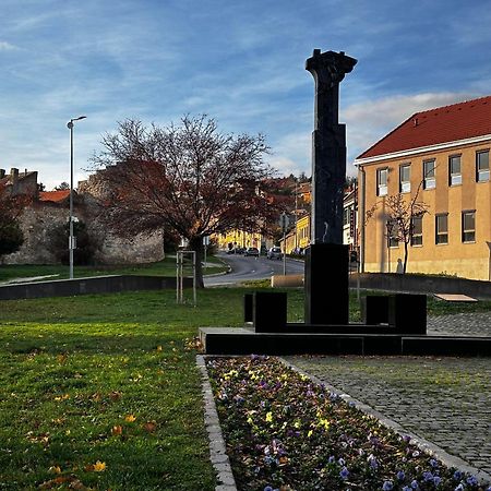 M18 - Csak Egy Lepes A Toertenelmi Belvaros - Free Parking Pětikostelí Exteriér fotografie